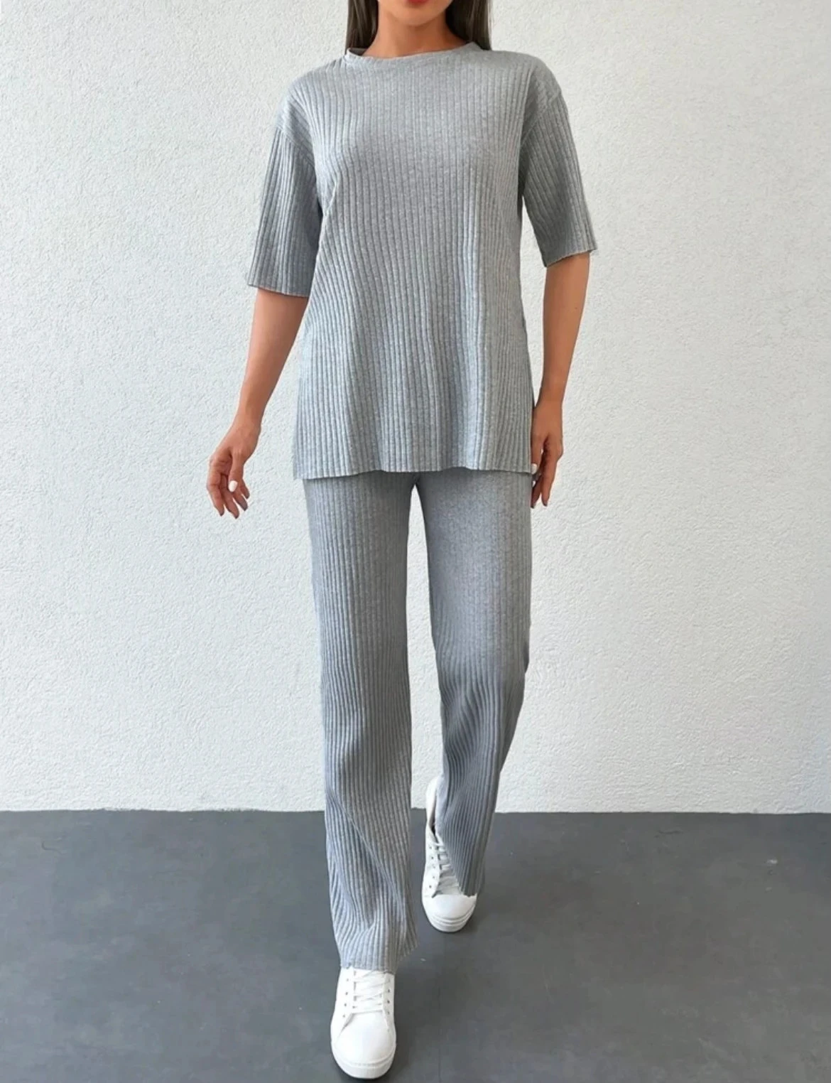 Grey Ribbed 2-Piece Set .